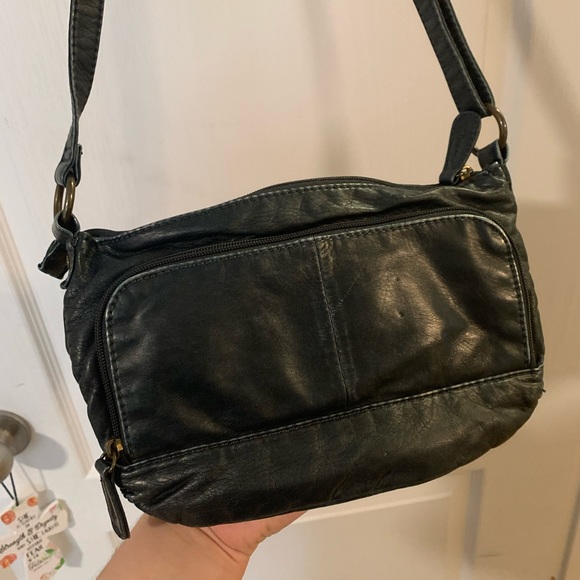 Navy soft faux leather crossbody purse bag - Picture 5 of 9